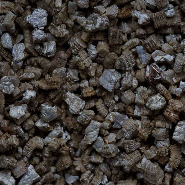 C44 Vermiculite (Comes Standard with unit, 3 bags required for C44) - Wheatland Fireplace
