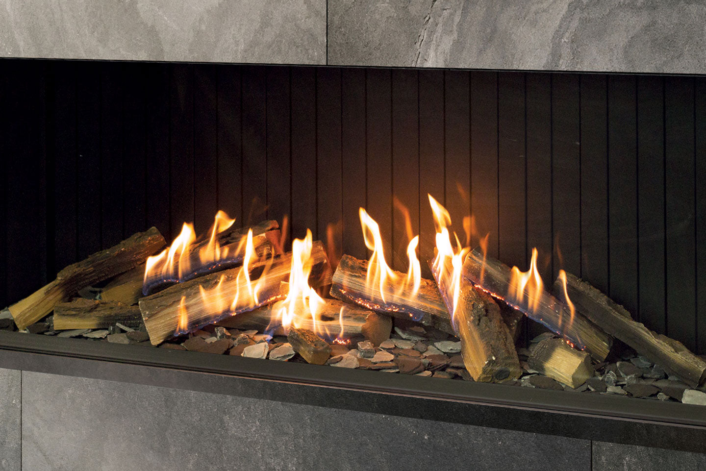 U70 Tall Ultra Urbana Gas Fireplace IPI NG w/Steel Fluted Liner (Fire-In-Log Separate) - Wheatland Fireplace