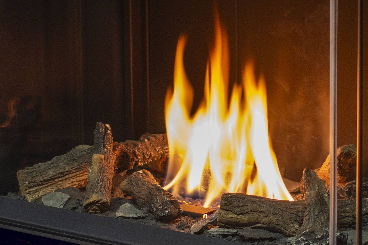 Urbana U30 Screened Gas Fireplace - Wheatland Fireplace
