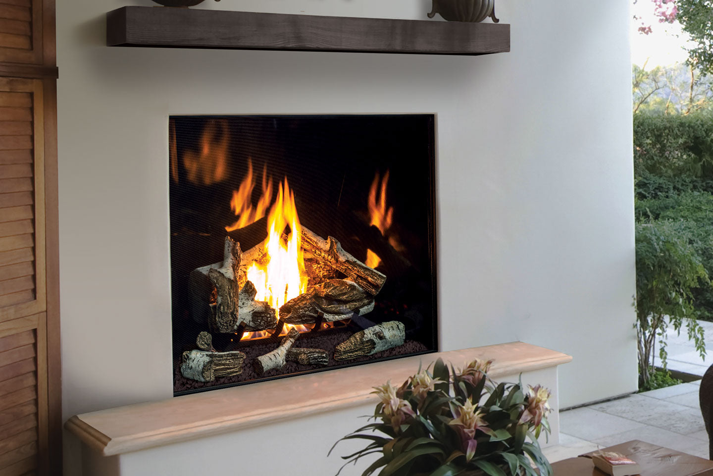 U44 Outdoor Gas Fireplace w/wall switch