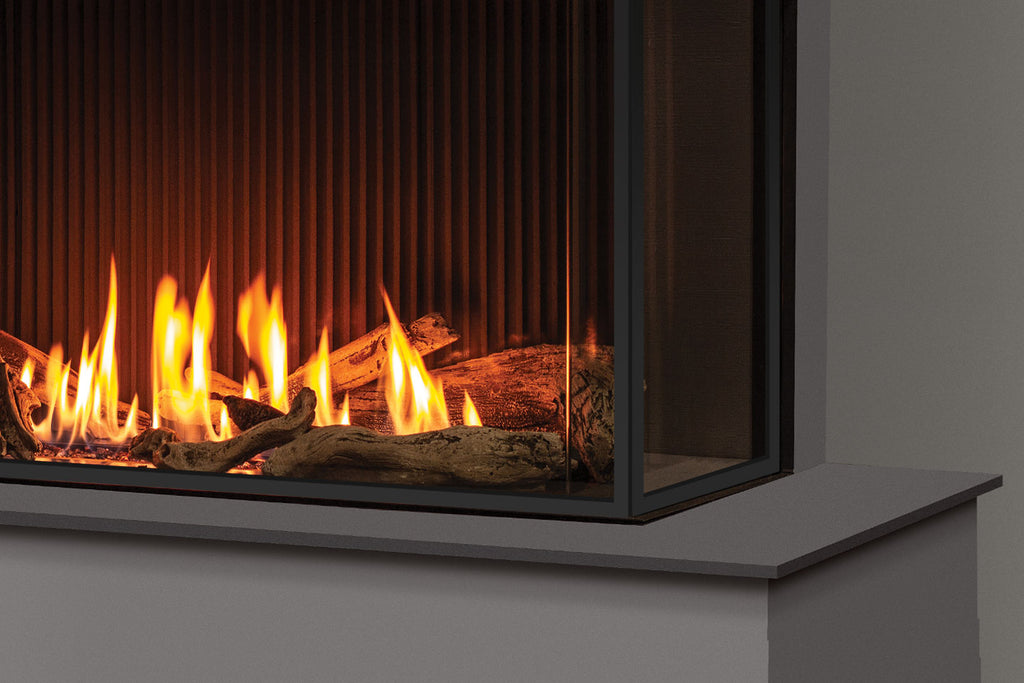 U50 Screened Gas Fireplace IPI NG w/Painted Liner, Steel Bezel, & Vermiculite